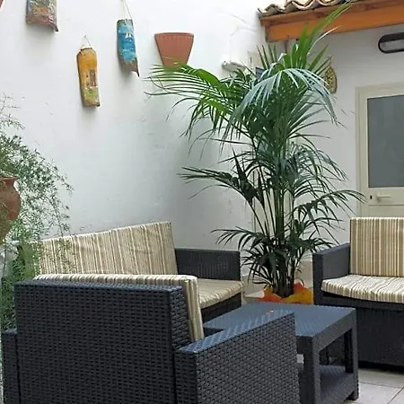 Alojamento de Acomodação e Pequeno-almoço Mareen 3*